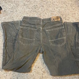 Women’s pants size 14